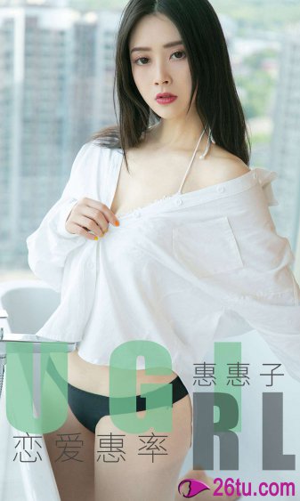 女人没有一件衣服的